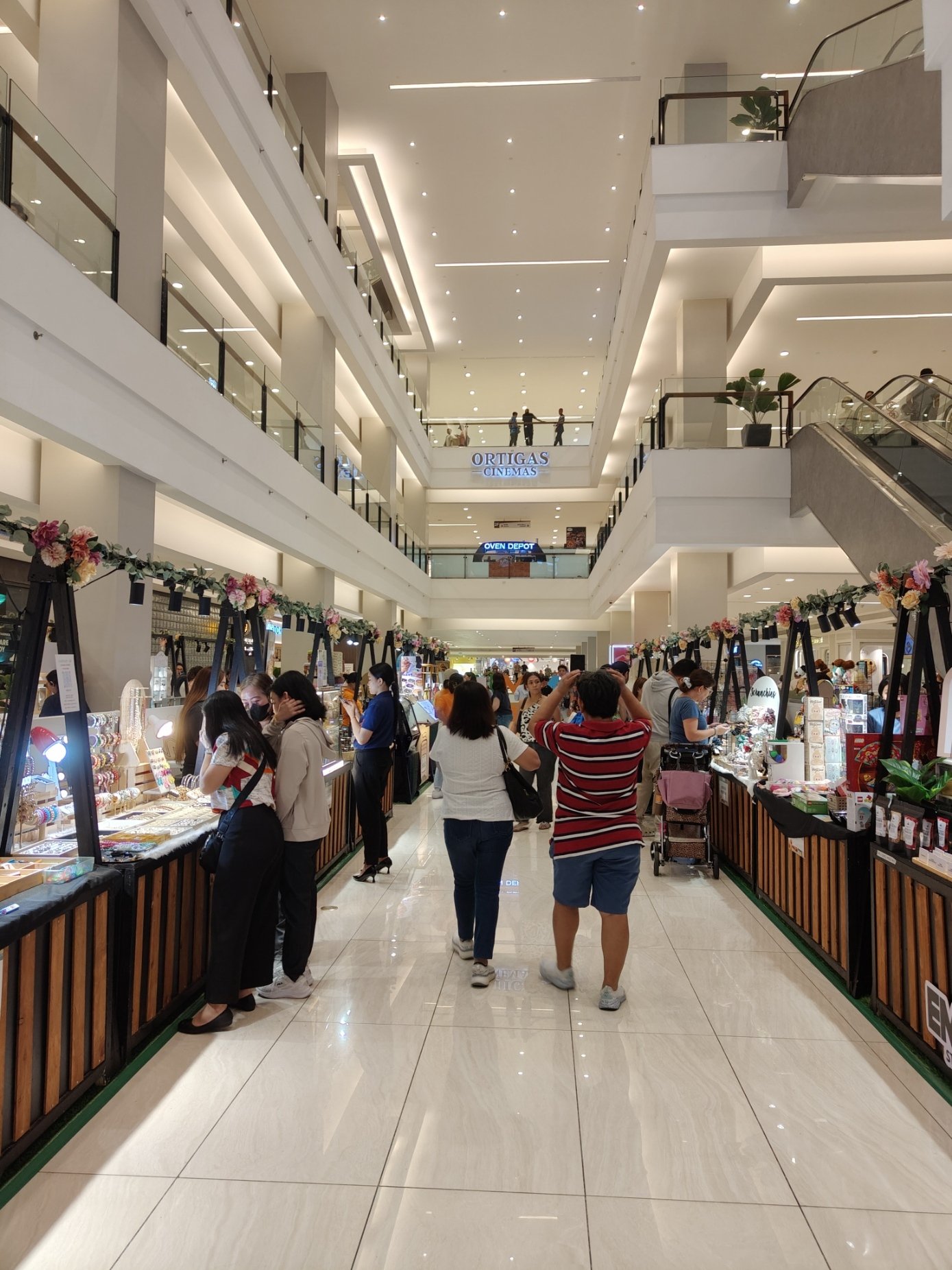 Atrium Roadshow in Estancia Mall